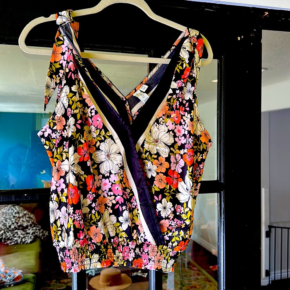 Joie sleeveless top